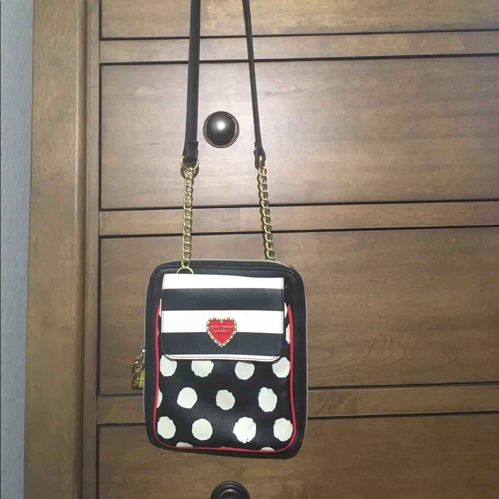 Betsey Johnson NY side satchel